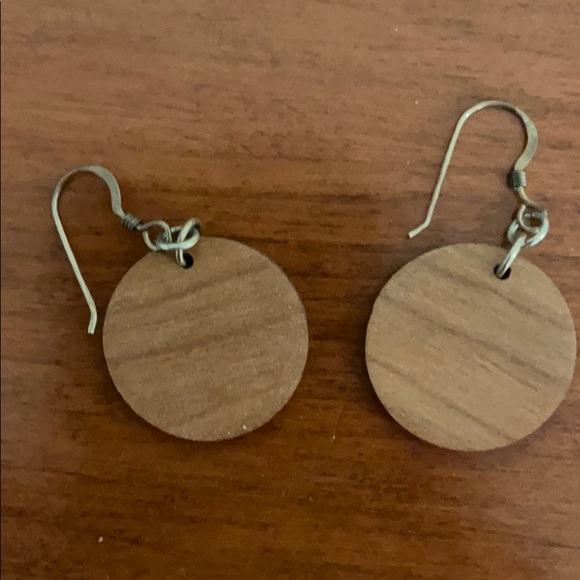 Wood laser cut Portland St. John’s Bridge earrings - Picture 3 of 3
